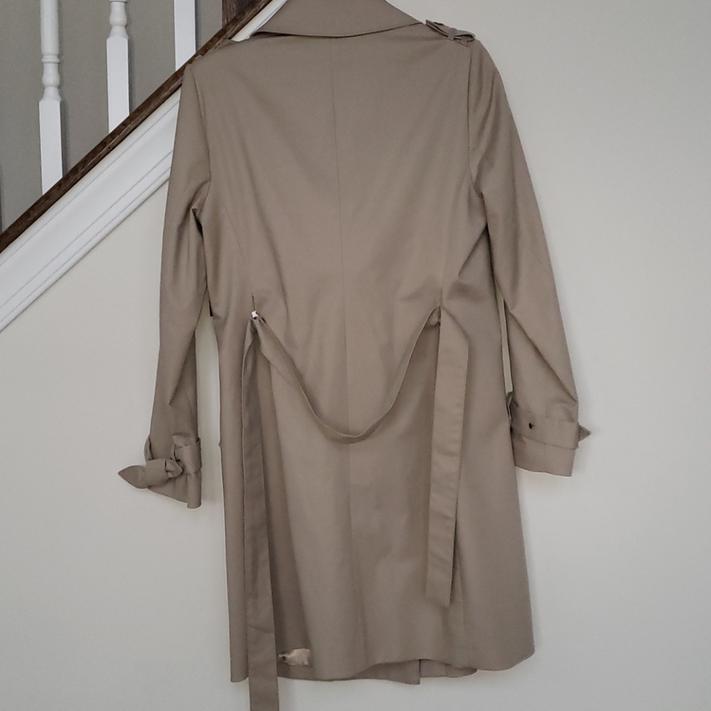 Light coat - Picture 4 of 4